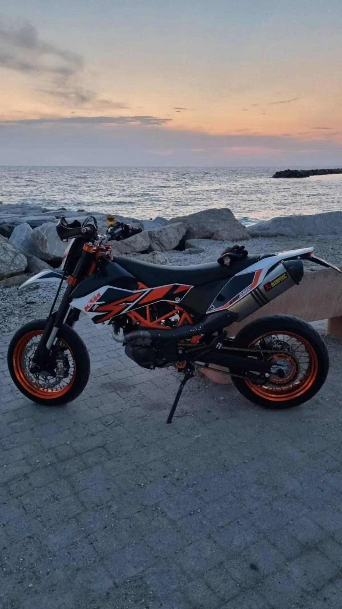 KTM 690 SMC R (2012 -17) (3)