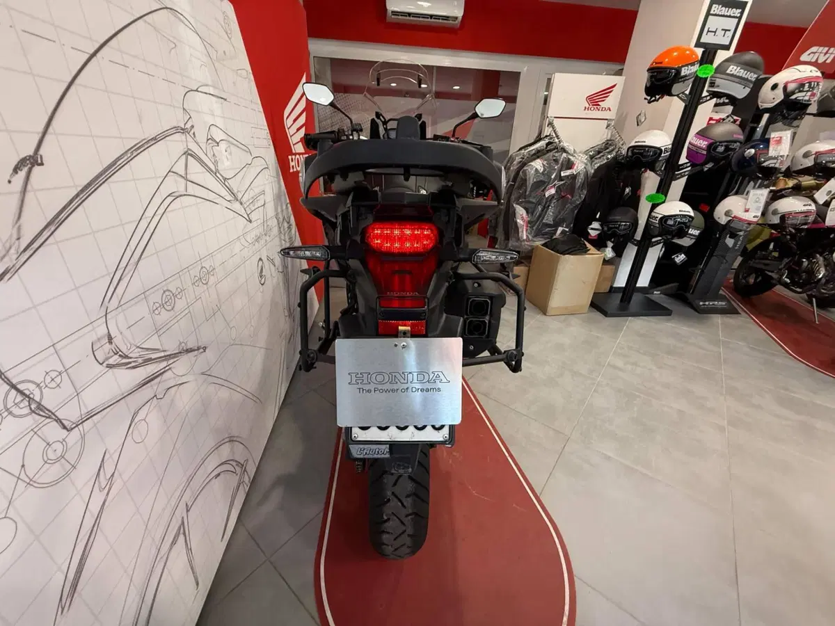 Honda Africa Twin CRF 1000L DCT ABS (2016 - 17) (6)