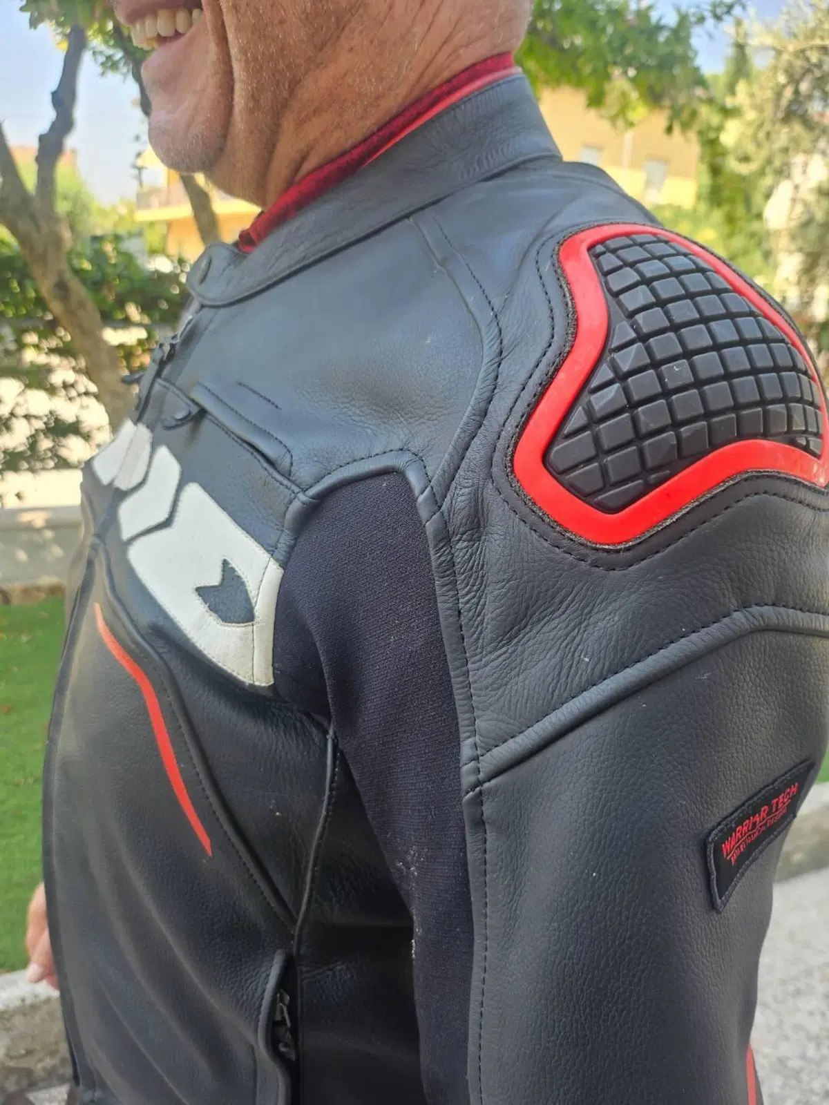 Vendo Tuta in pelle Spidi spezzata giacca e pantal (3)