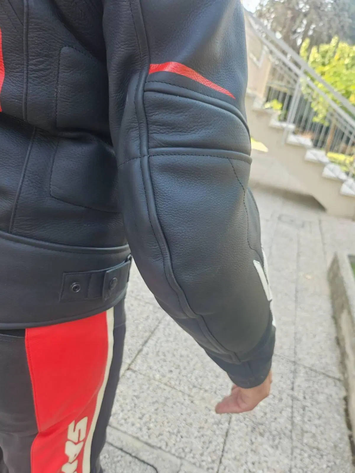 Vendo Tuta in pelle Spidi spezzata giacca e pantal (8)