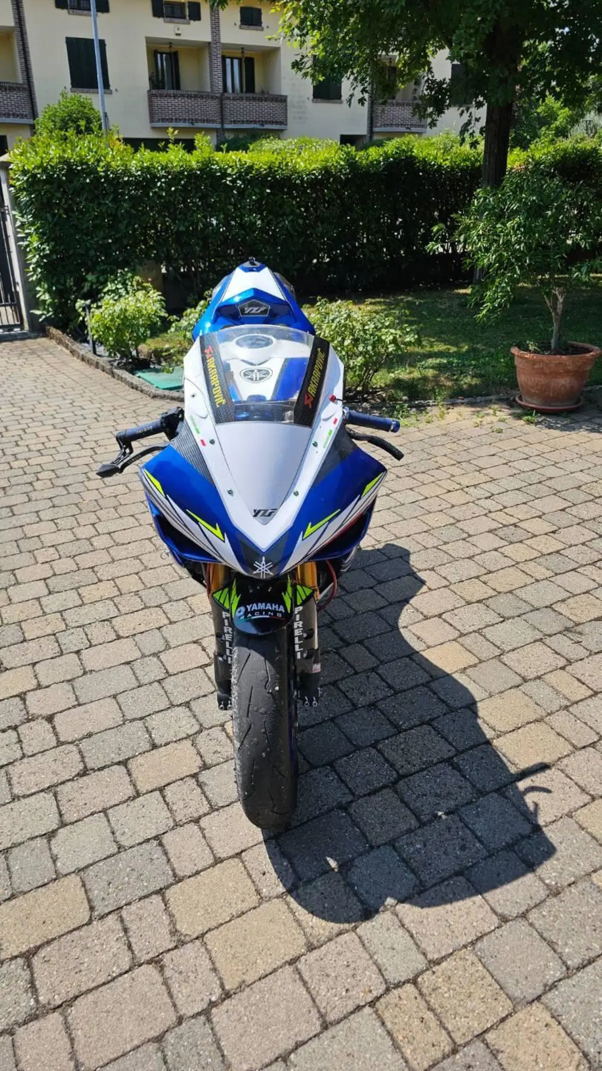 Yamaha YZF R1 (2007 - 08) (2)