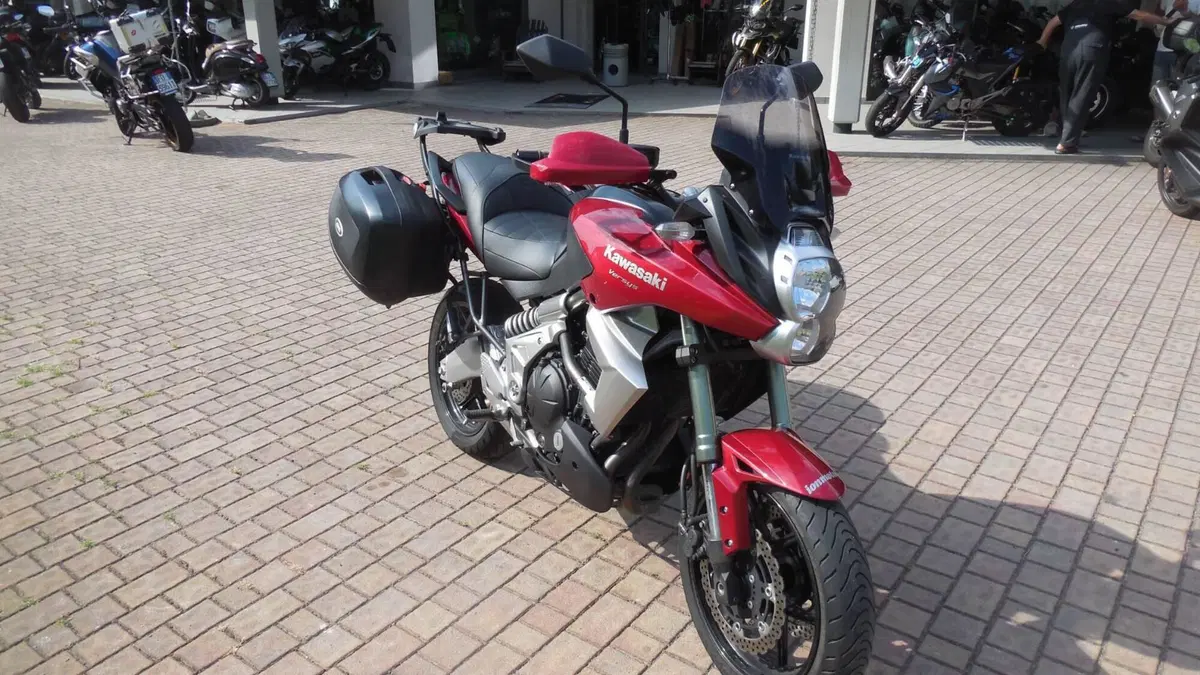 Kawasaki Versys 650 (2010 - 13) (2)