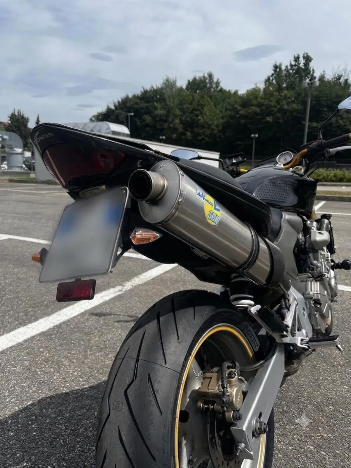 Honda Hornet 600 (2005 - 06) (5)