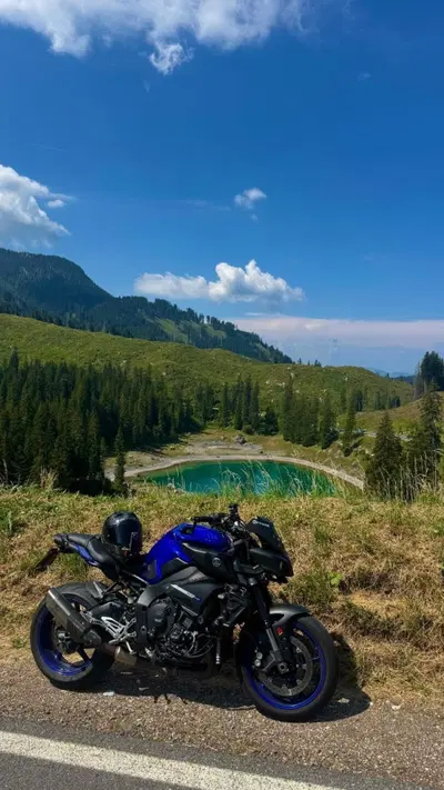 Yamaha MT-10 (2017 - 20) usata