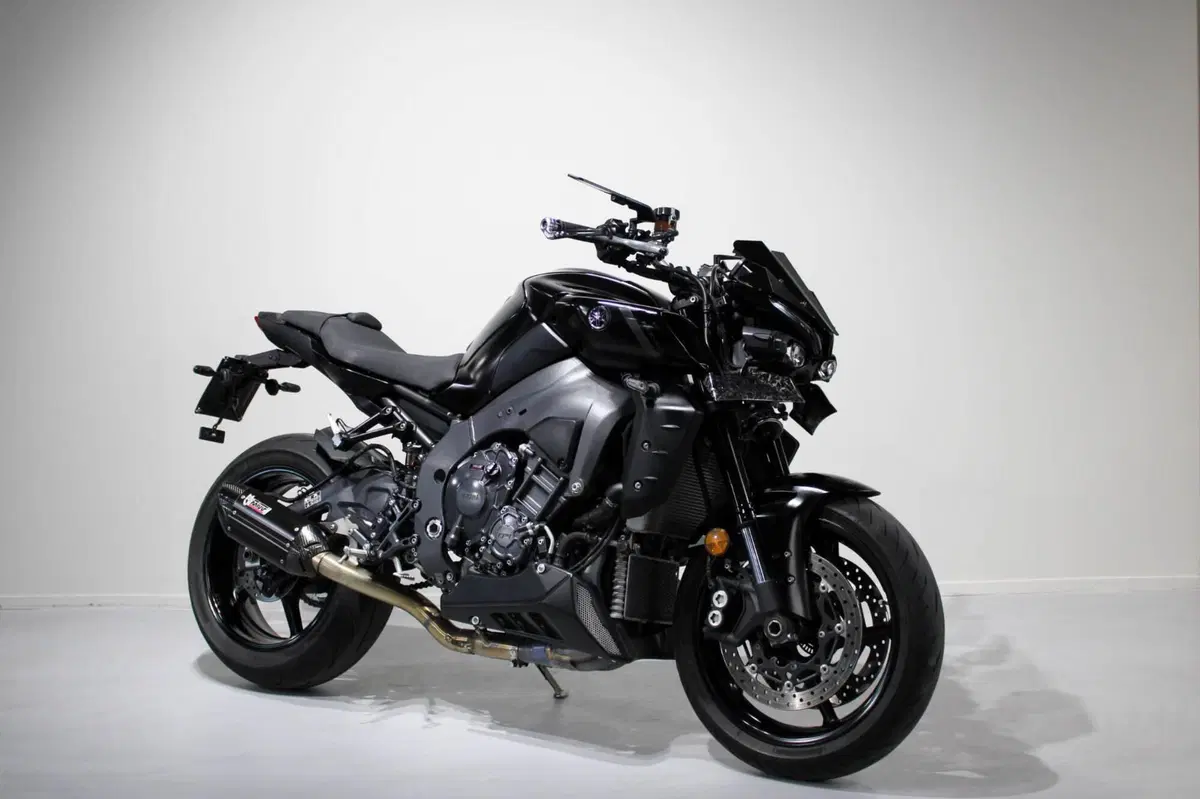 Yamaha MT-10 (2022 - 26) (2)