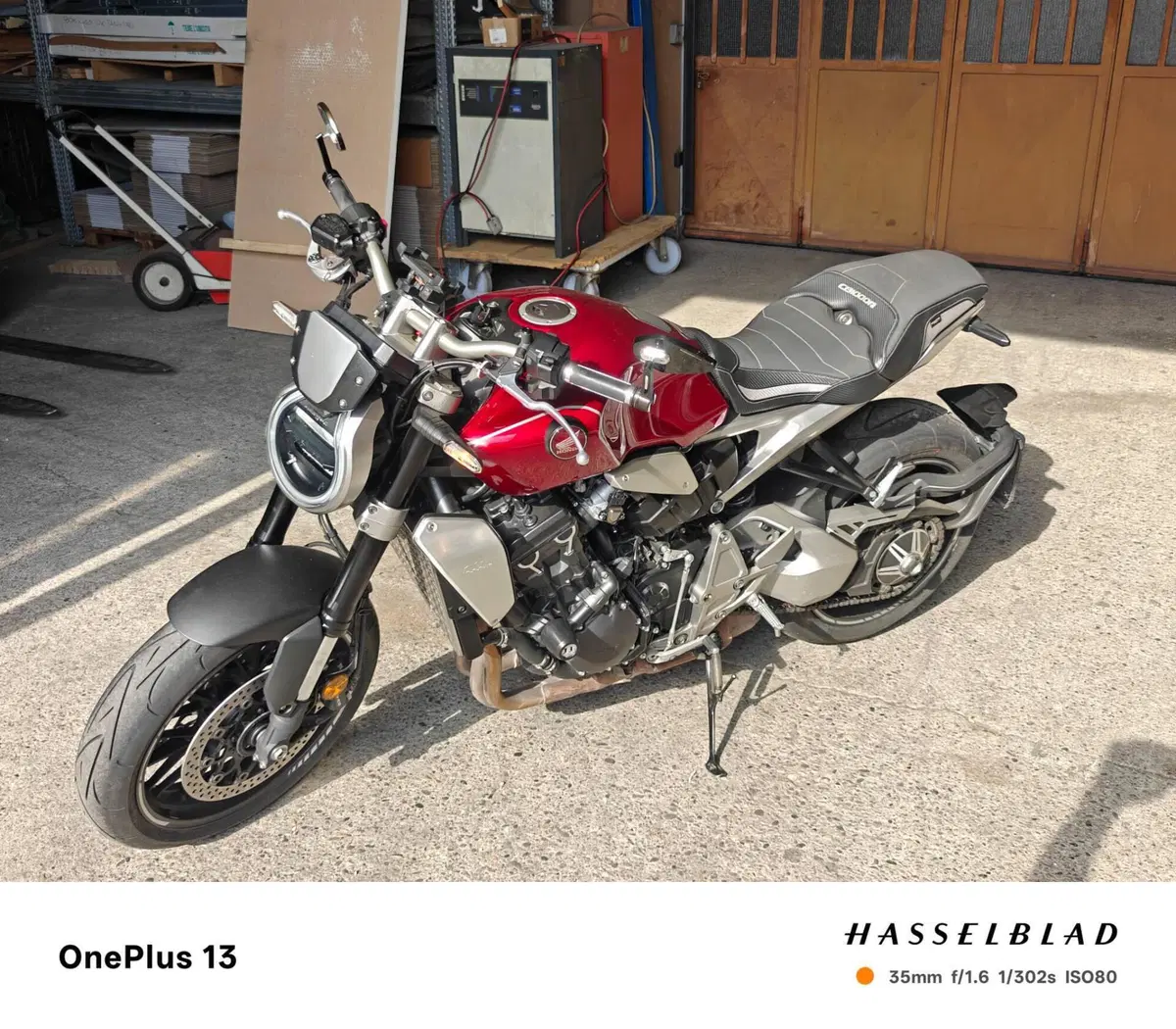 Honda CB 1000 R (2021 - 25) (3)