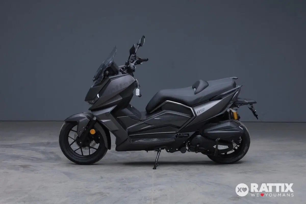 Wottan Motor GT2 300 (2025 - 26) (3)