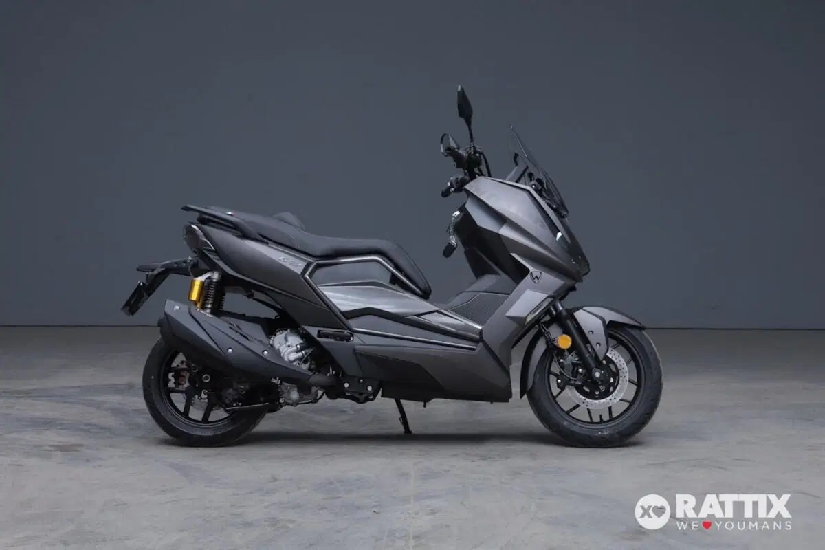 Wottan Motor GT2 300 (2025 - 26) (4)