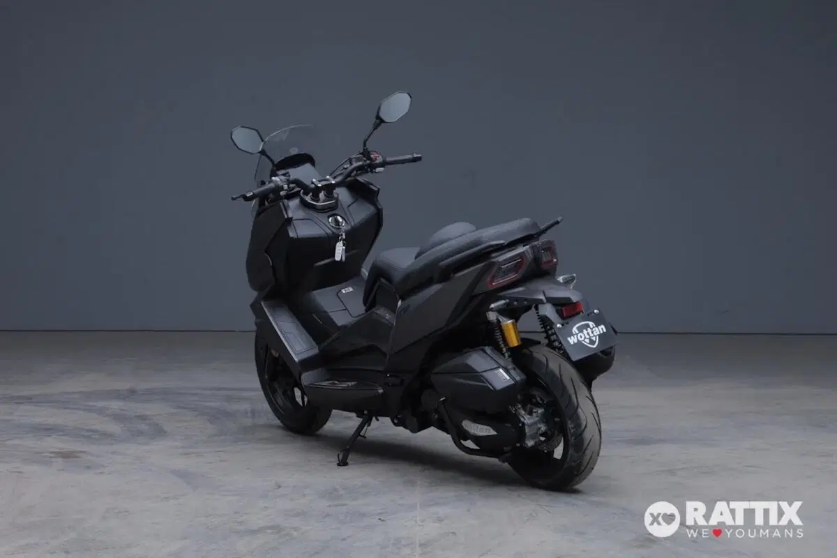Wottan Motor GT2 300 (2025 - 26) (5)