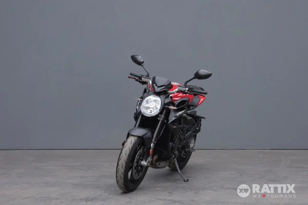 MV Agusta Brutale 800 Rosso (2021 - 23) (2)