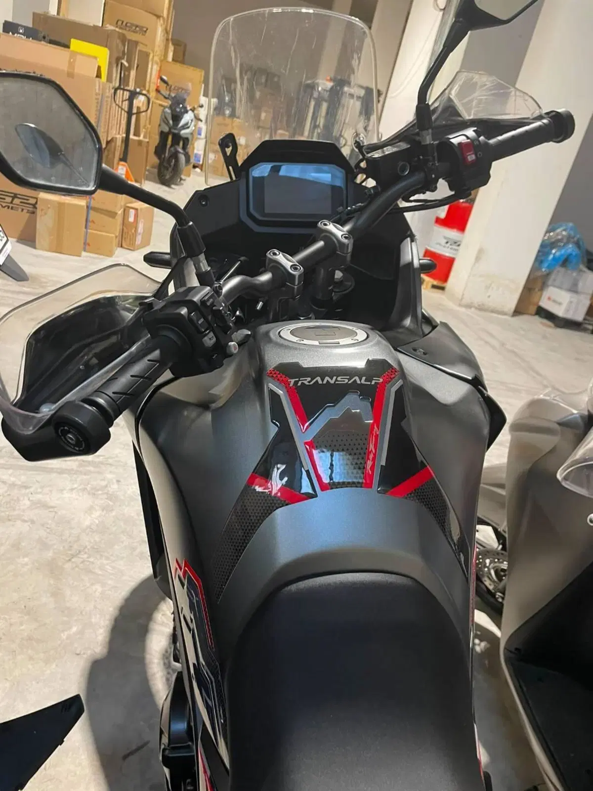 Honda Transalp XL750 (2023 - 24) (7)