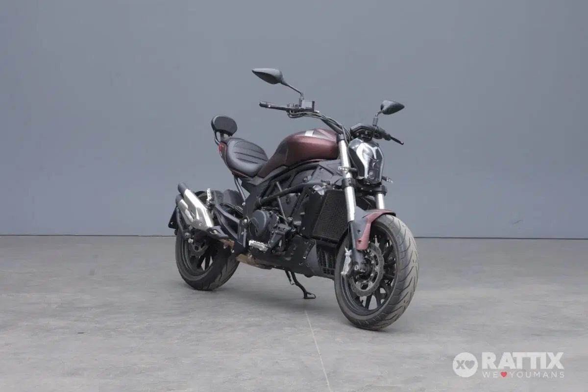 Benelli 502 C (2021 - 25)
