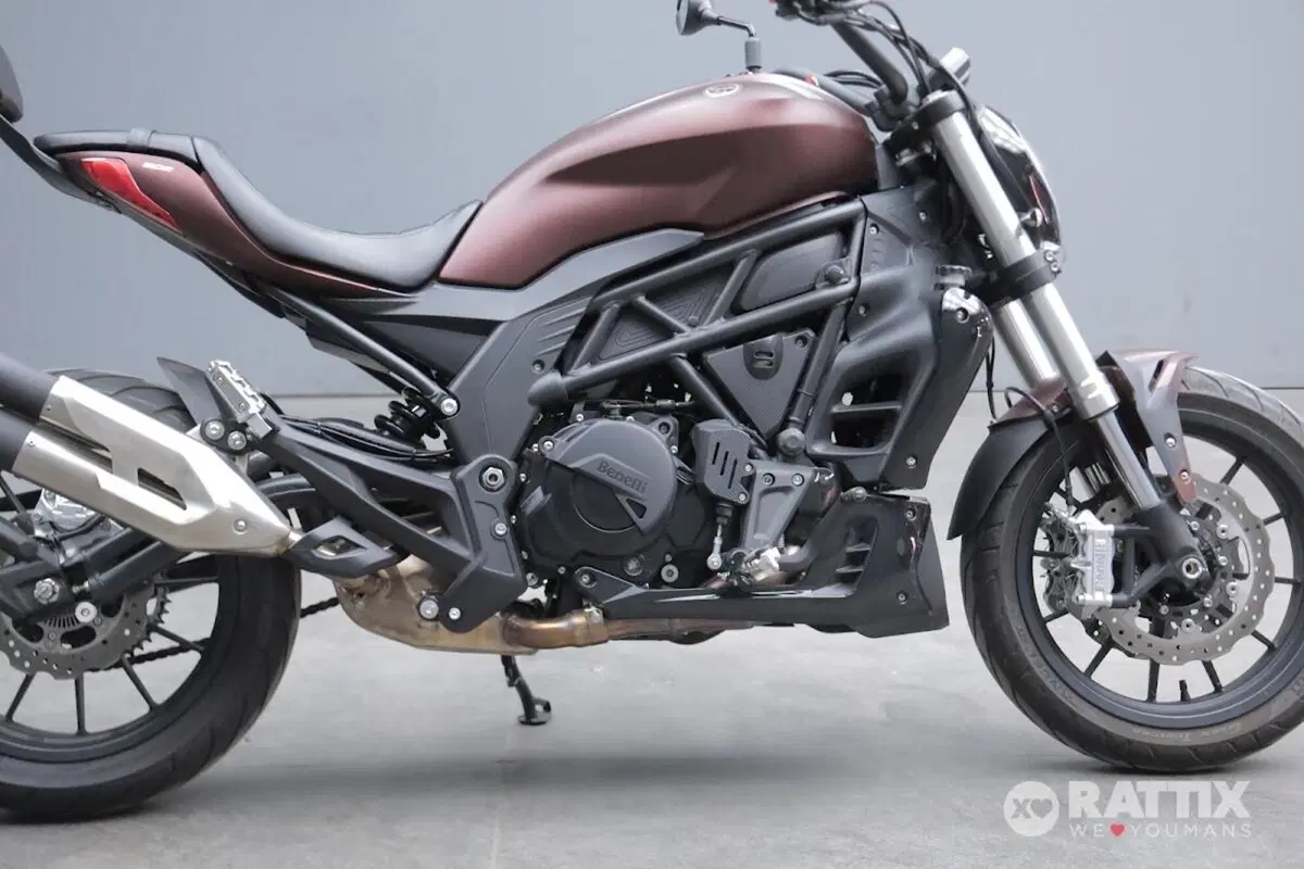 Benelli 502 C (2021 - 25) (8)