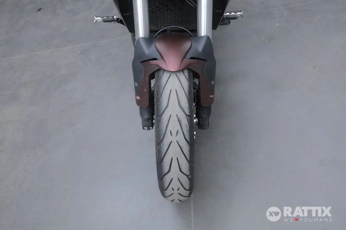 Benelli 502 C (2021 - 25) (10)