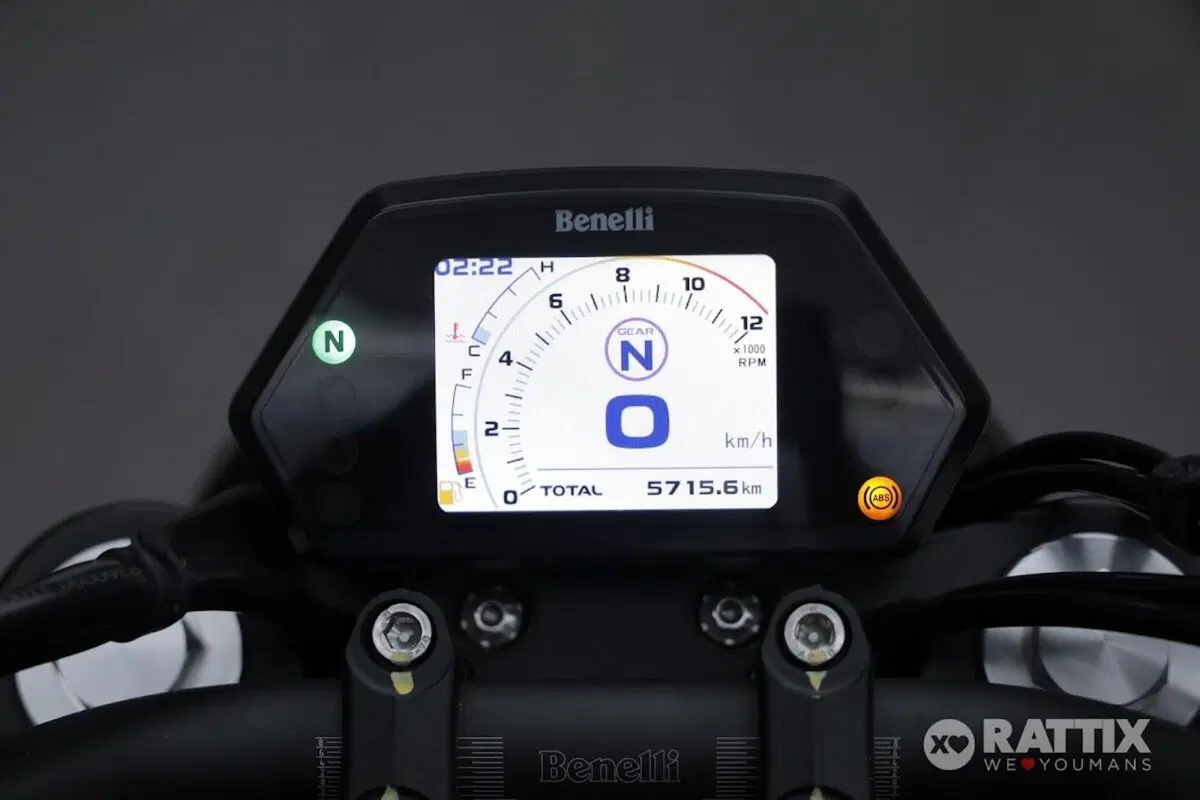 Benelli 502 C (2021 - 25) (13)