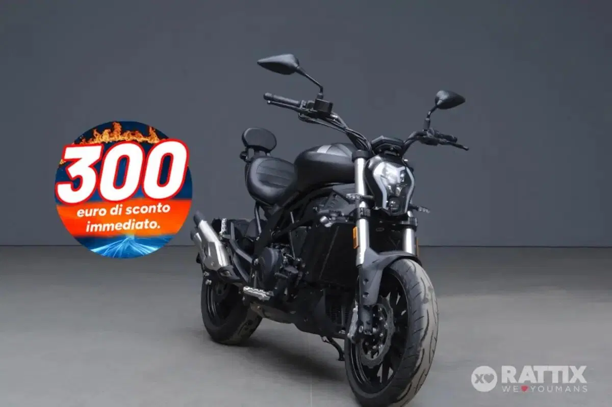 Benelli 502 C (2021 - 25)