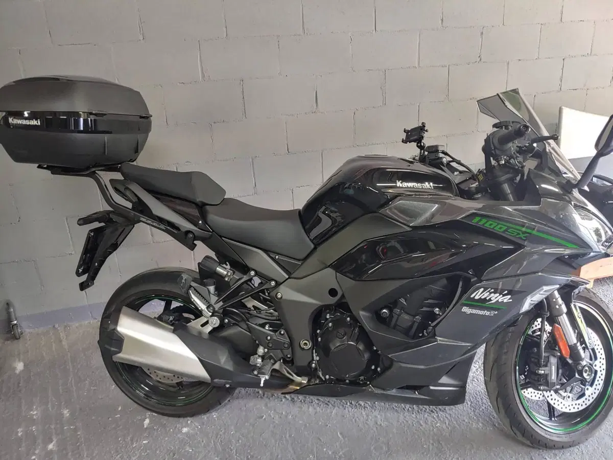 Kawasaki Ninja 1100 SX Tourer (2025 - 26) (2)