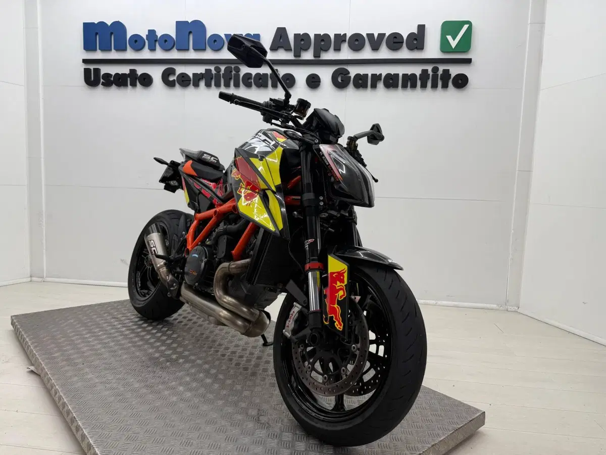 KTM 1290 Super Duke R (2022 - 23) (5)