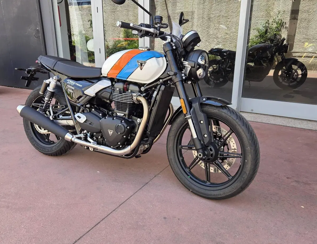 Triumph Speed Twin 900 (2025 - 26)