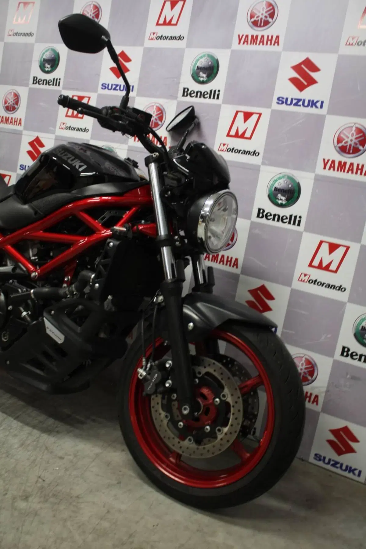 Suzuki SV 650 (2016 - 20) (3)