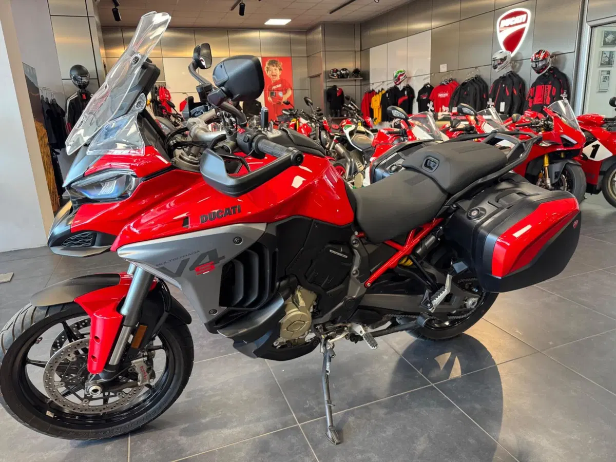 Ducati Multistrada V4 S (2025 - 26) (3)