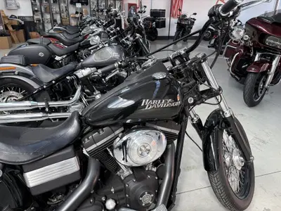 Harley-Davidson 1584 Street Bob (2008 - 15) - FXDB usata
