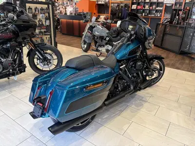 Harley-Davidson Street Glide (2024 - 26) nuova