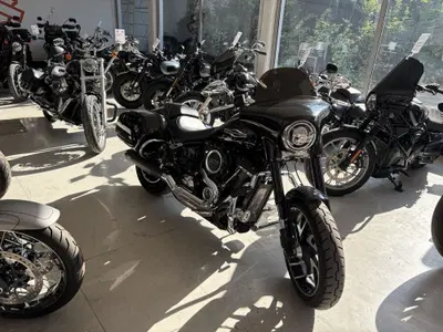 Harley-Davidson 107 Sport Glide (2018 - 20) usata