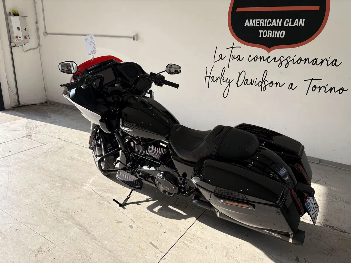 Harley-Davidson Road Glide (2024 - 26) (2)