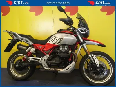 Moto Guzzi V85 TT Evocative Graphics (2021 - 23) usata