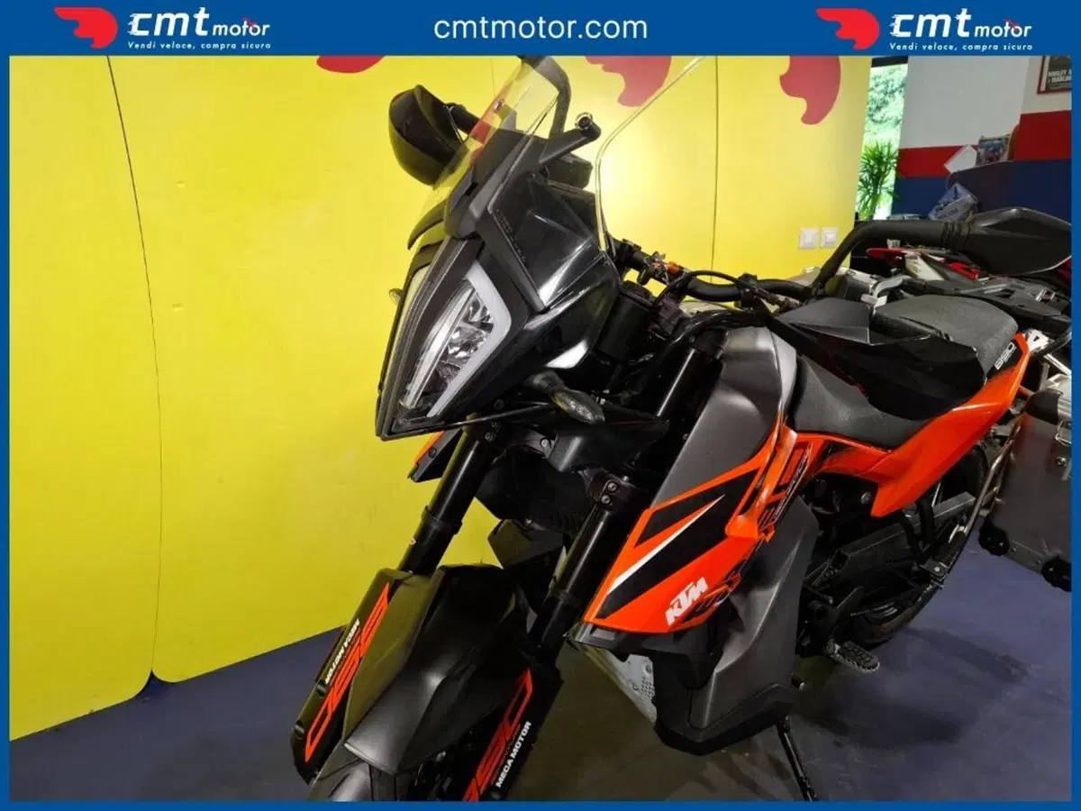 KTM 890 Adventure (2021) (8)