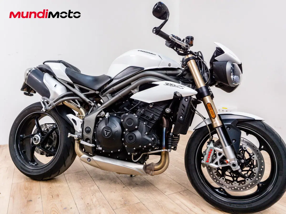 Triumph Speed Triple 1050 S ABS (2016 - 17) (2)