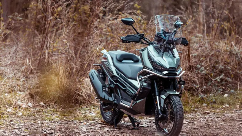 Mercato moto e scooter, luglio 2026: immatricolato in crescita ma le moto rallentano