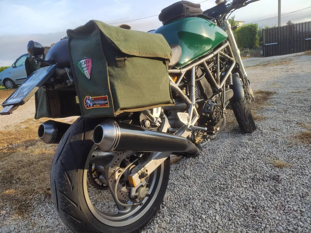 Ducati Sport 750 HF I.E. (2001 - 02) (14)
