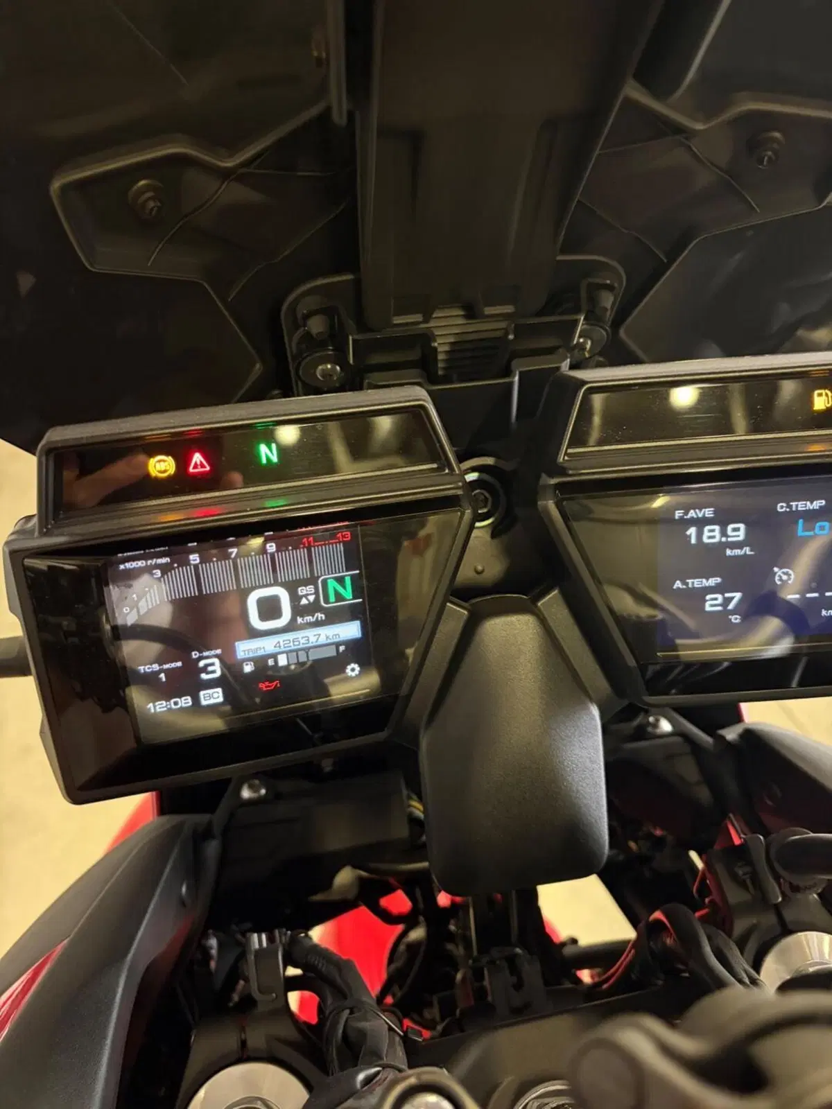 Yamaha Tracer 9 (2021 - 24) (5)