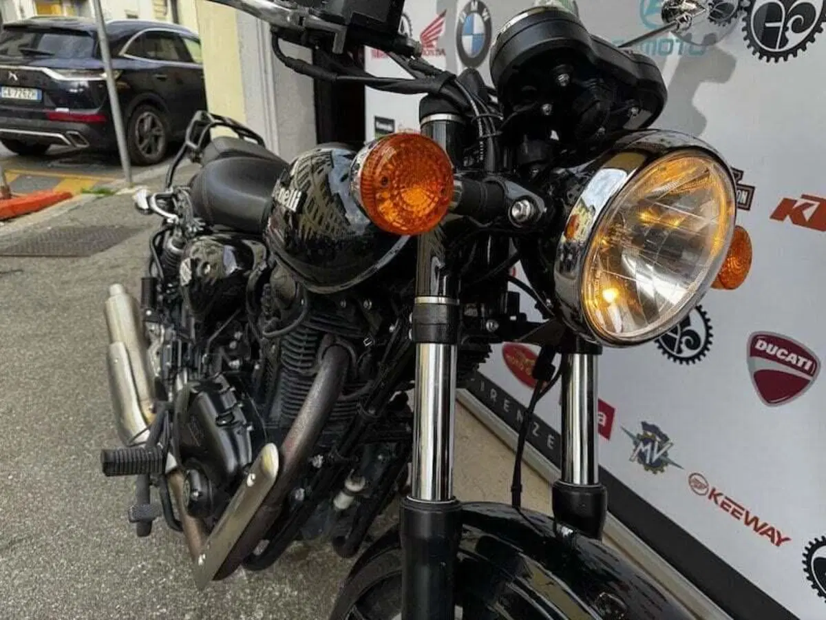 Benelli Imperiale 400 (2021 - 25) (13)