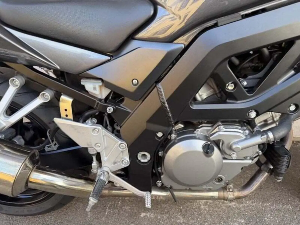 Suzuki SV 650 (2006 - 11) (5)