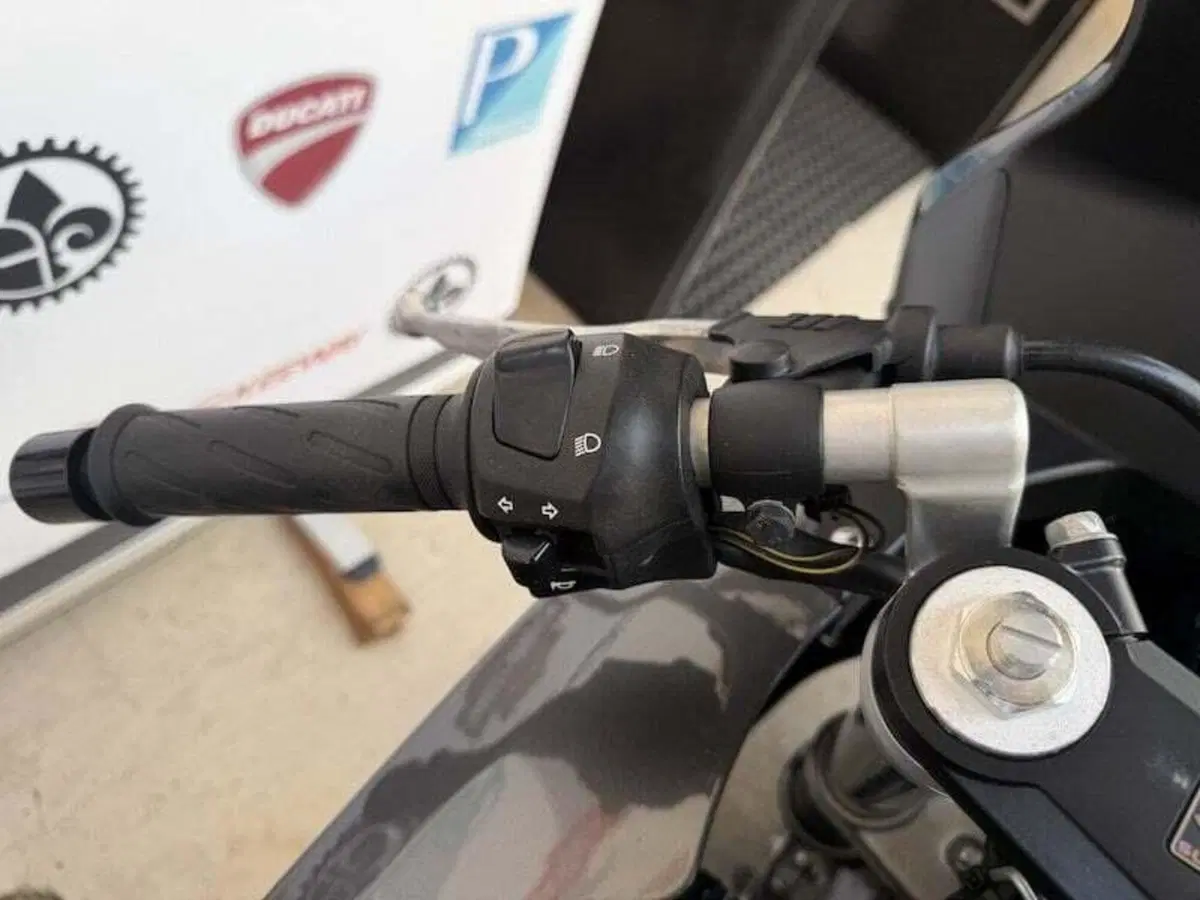Suzuki SV 650 (2006 - 11) (18)
