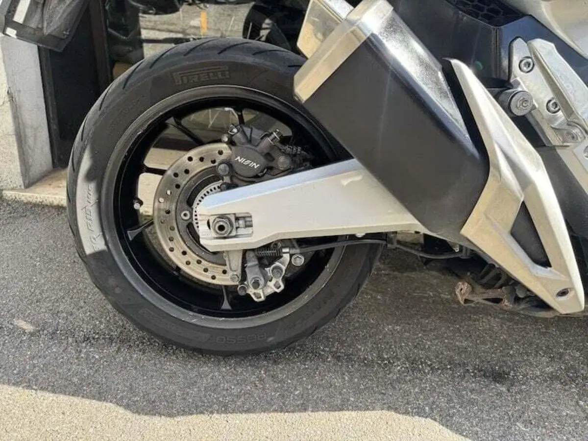 Honda Forza 750 DCT (2021 - 24) (2)