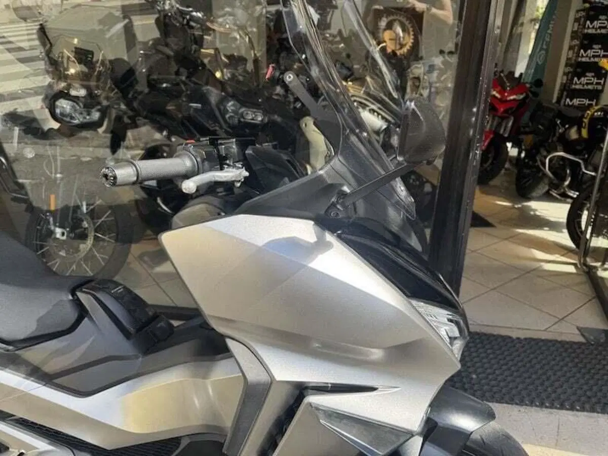 Honda Forza 750 DCT (2021 - 24) (7)