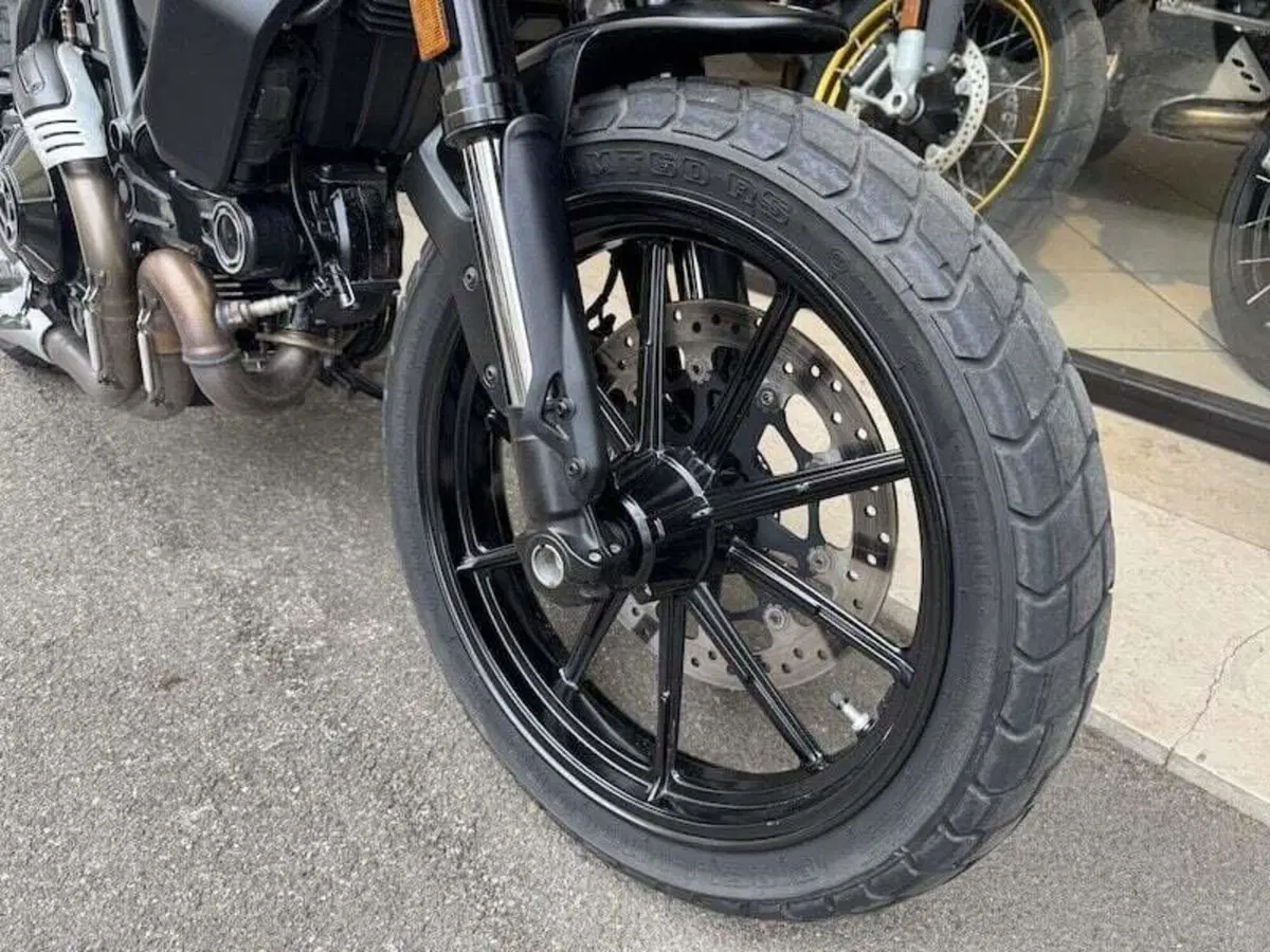 Ducati Scrambler 800 Icon Dark (2020) (11)