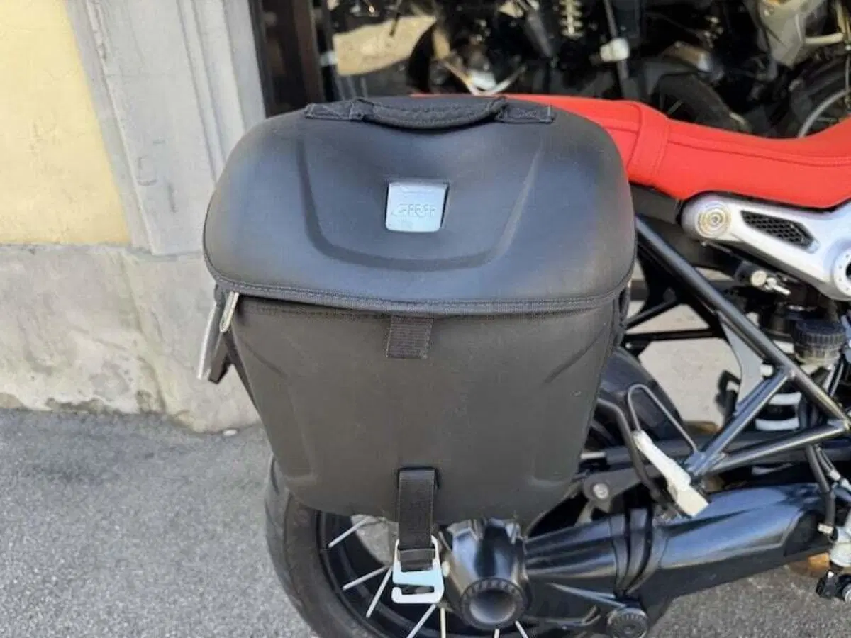 Bmw R nineT Urban GS (2021 - 24) (4)