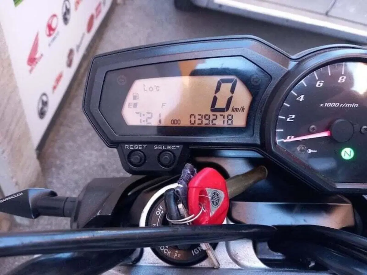 Yamaha FZ6 S2 (2007 - 11) (15)