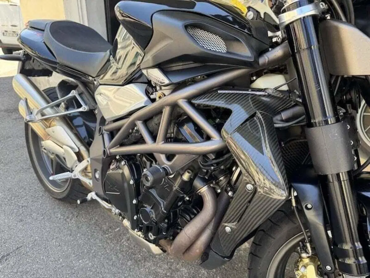 MV Agusta Brutale 990 R (2009 - 12) (12)