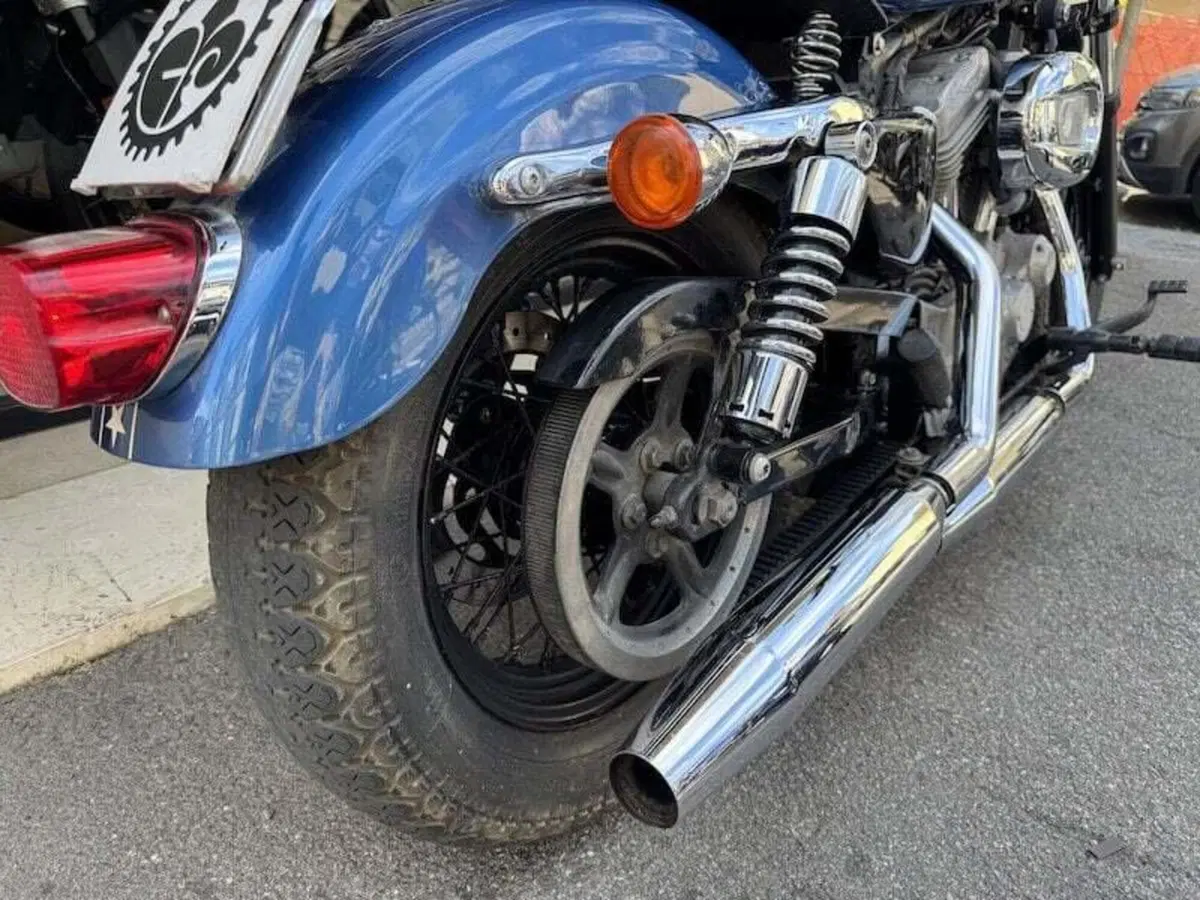 Harley-Davidson 883 (2006 - 07) - XL (2)