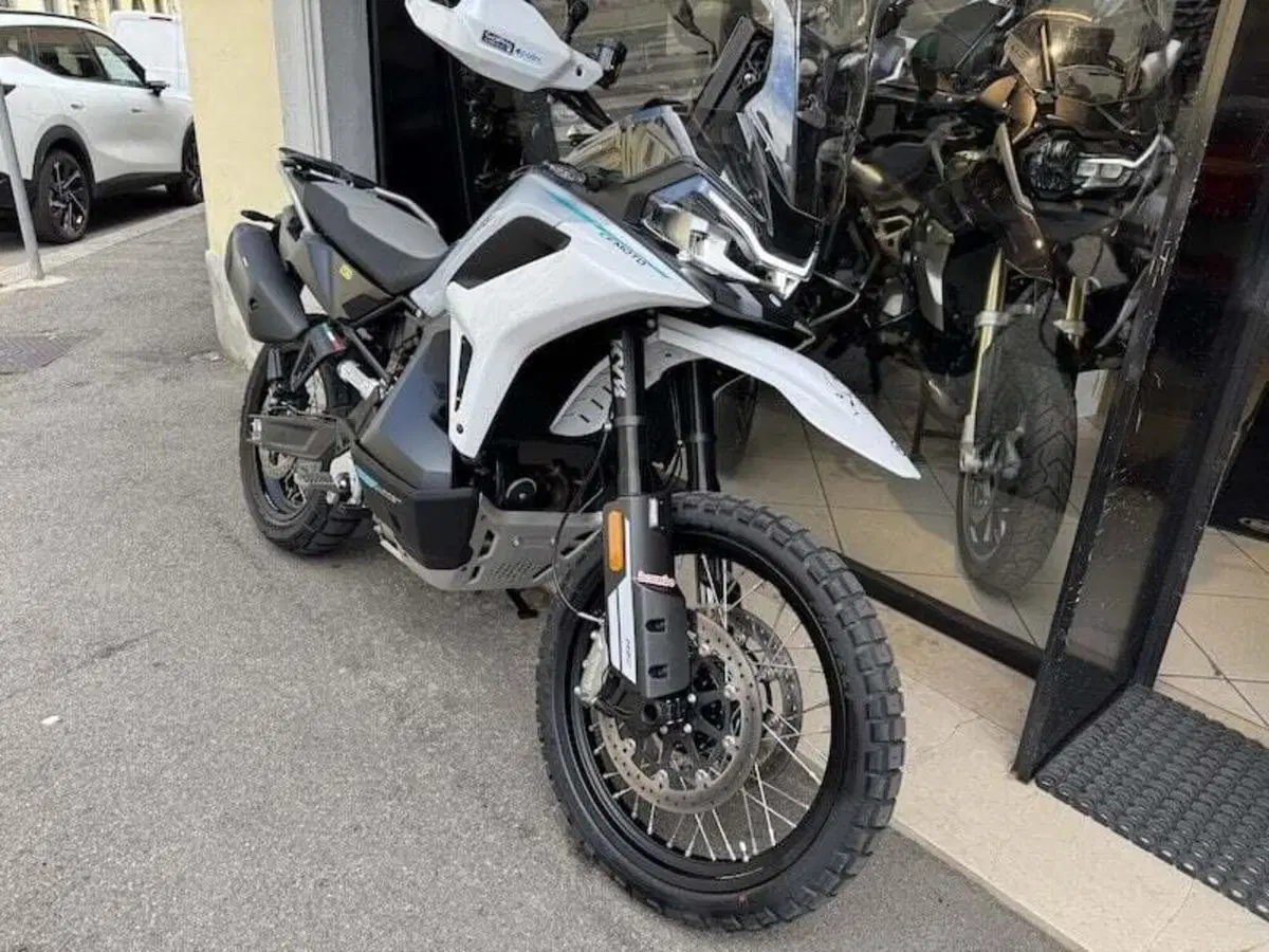 CFMOTO 1000MT-X High Seat (2026) (12)