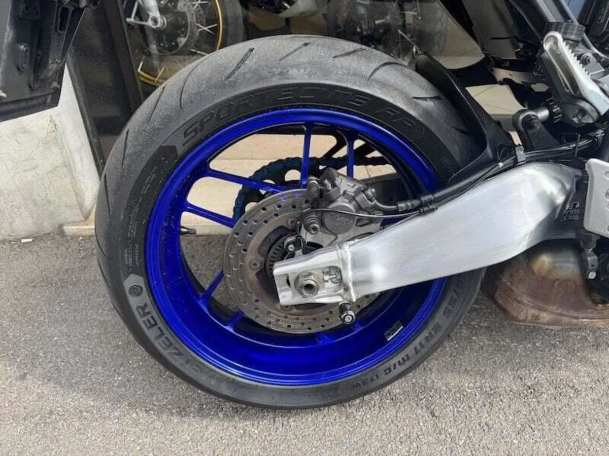 Yamaha MT-09 SP (2021 - 23) (3)