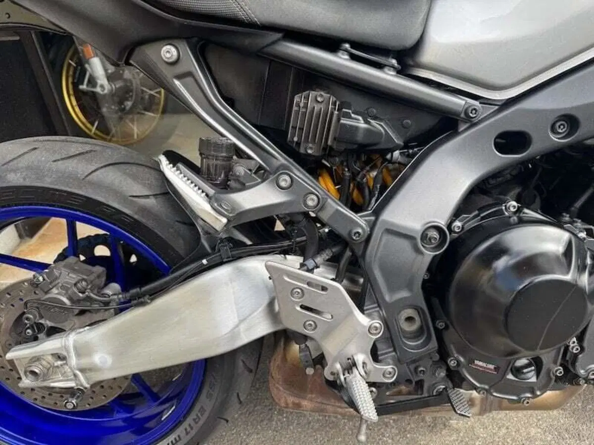 Yamaha MT-09 SP (2021 - 23) (6)