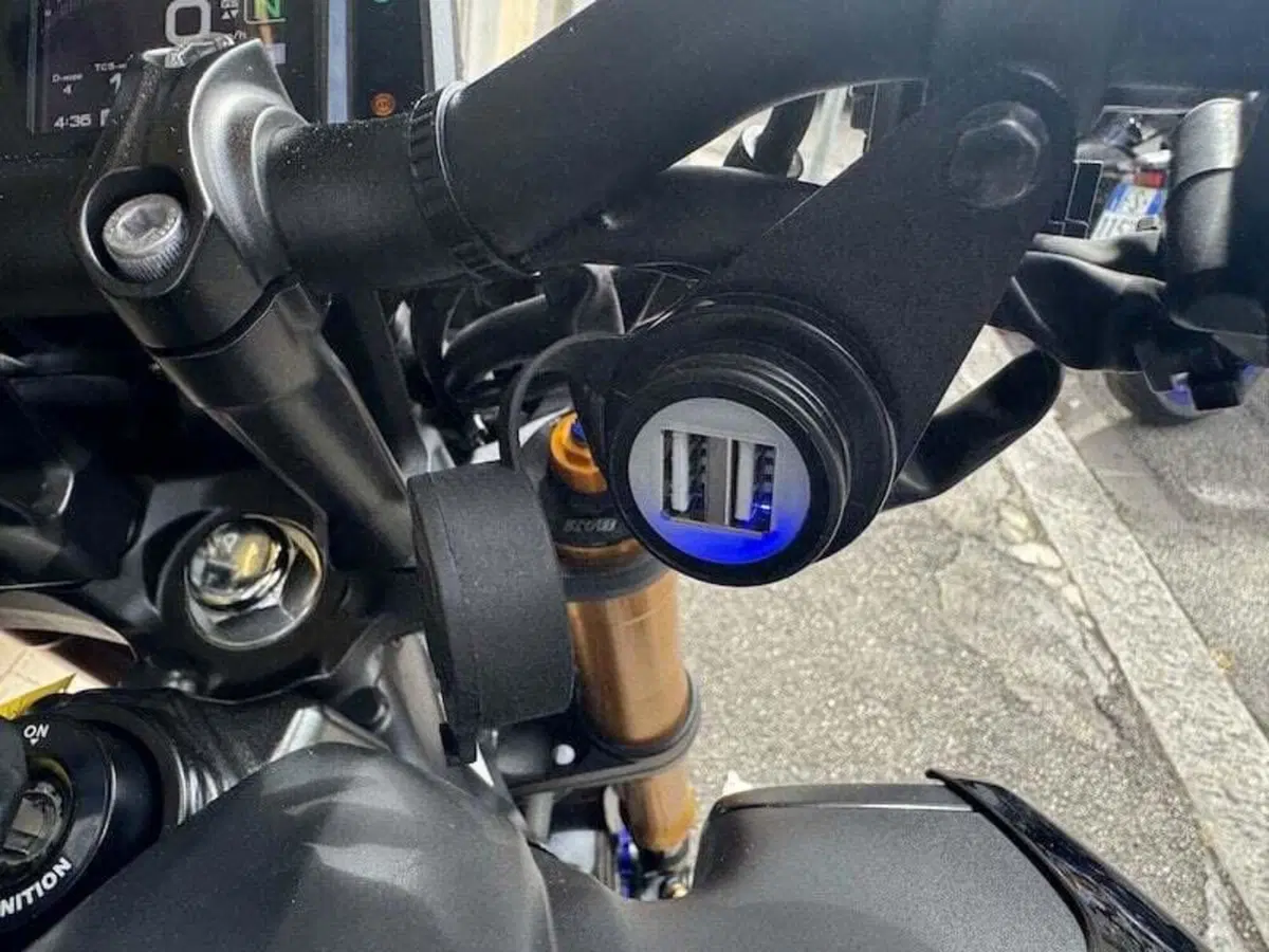 Yamaha MT-09 SP (2021 - 23) (19)