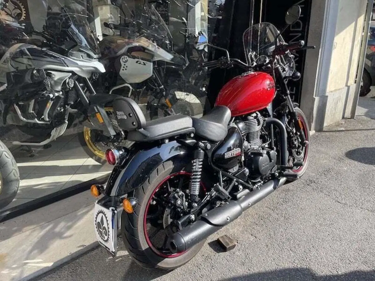 Royal Enfield Meteor 350 (2021 - 26) (13)